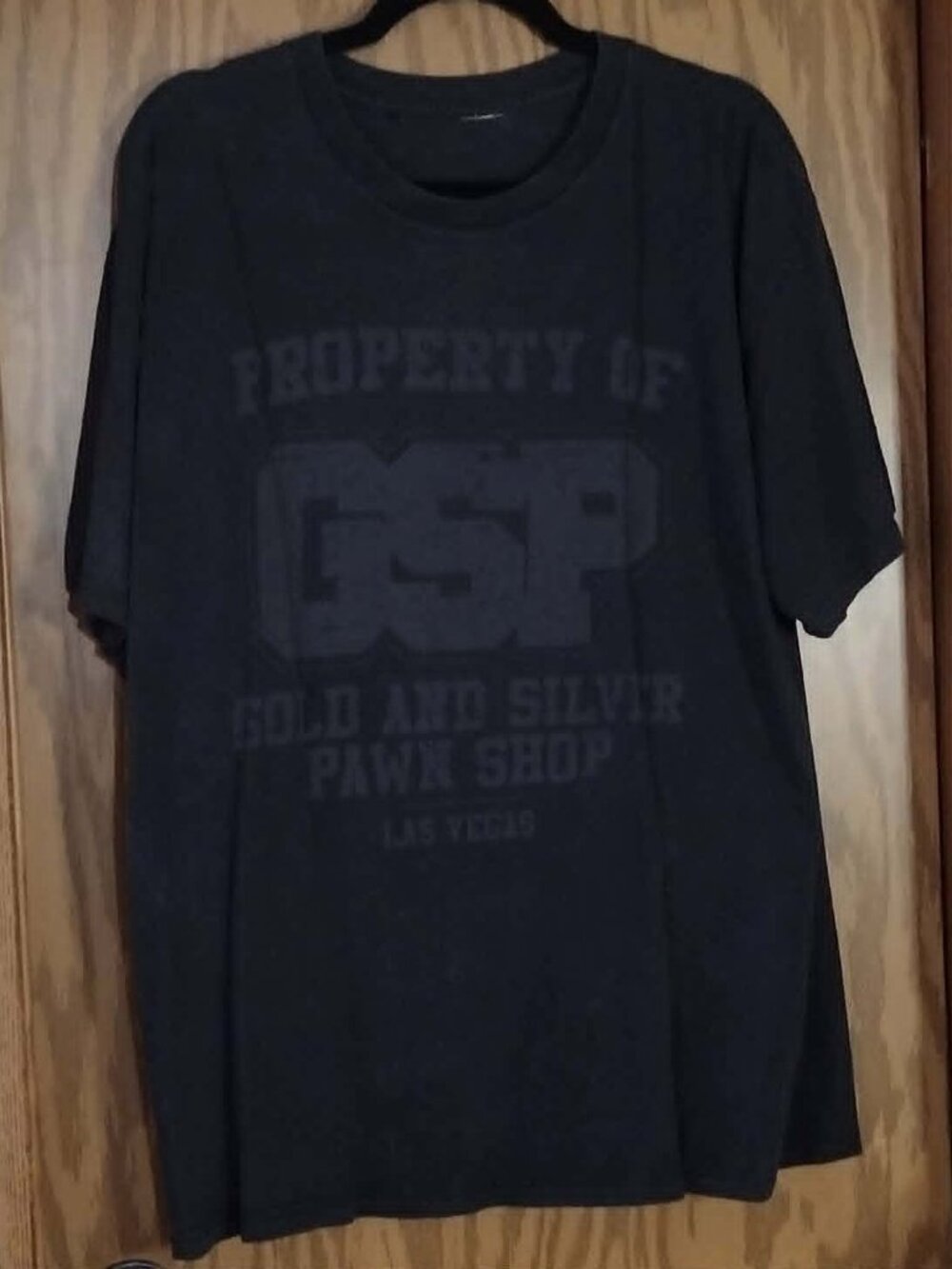 Men L- Las Vegas Gold and Silver Pawn Shop short sleeve crew neck T shirt